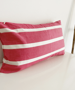Cojín vintage siglo XIX rayas fucsia 30x50cm